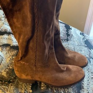 Frye- Beautiful brown suede New Boots.